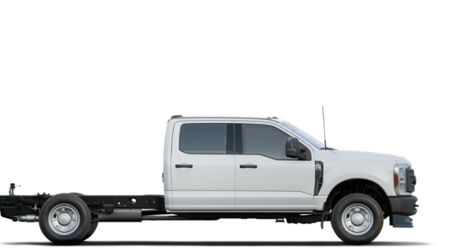 2024 Ford Chassis Cab External Image 1